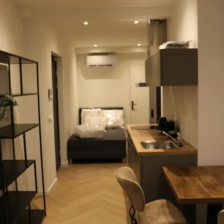 Apartment Luxeliving-studio F *